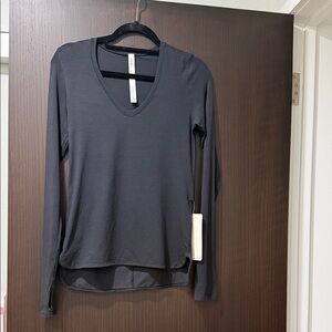 lululemon athletica Long Sleeve Top